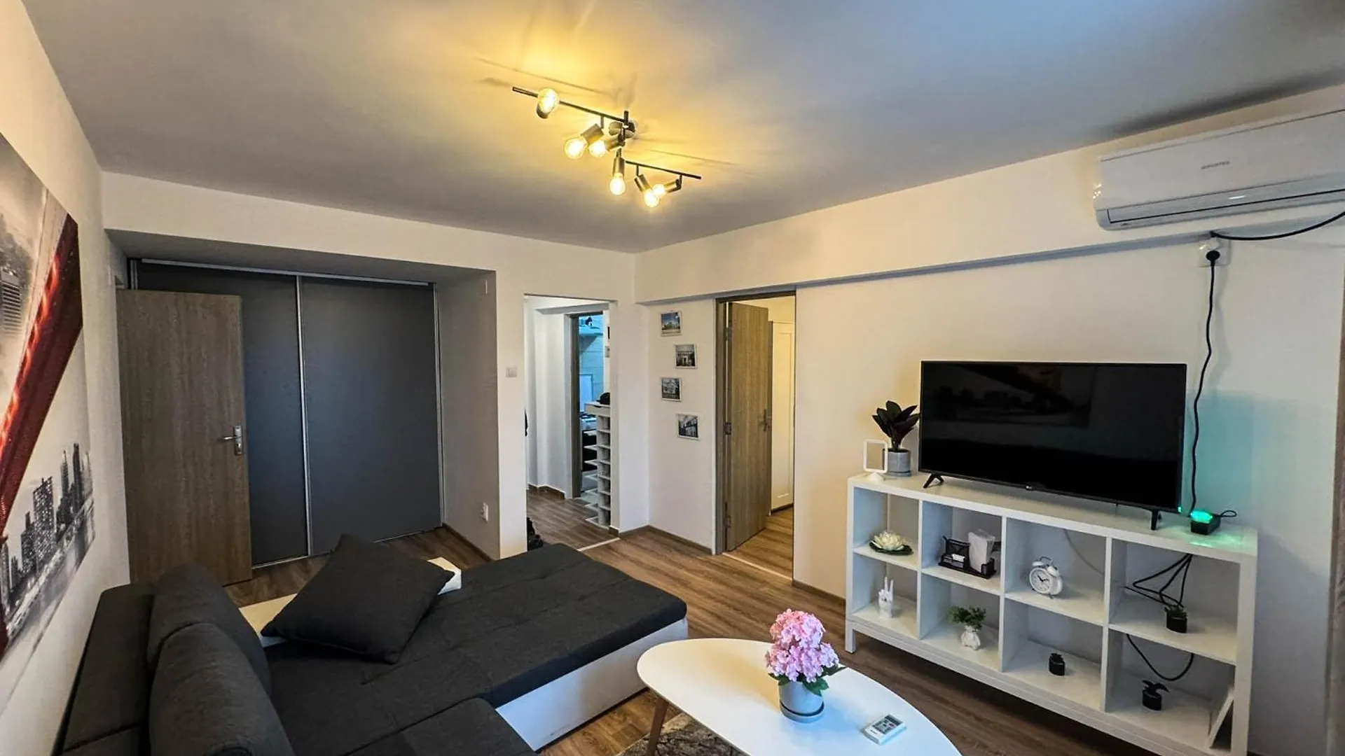 Sunrise Apartments City Center Bucharest
