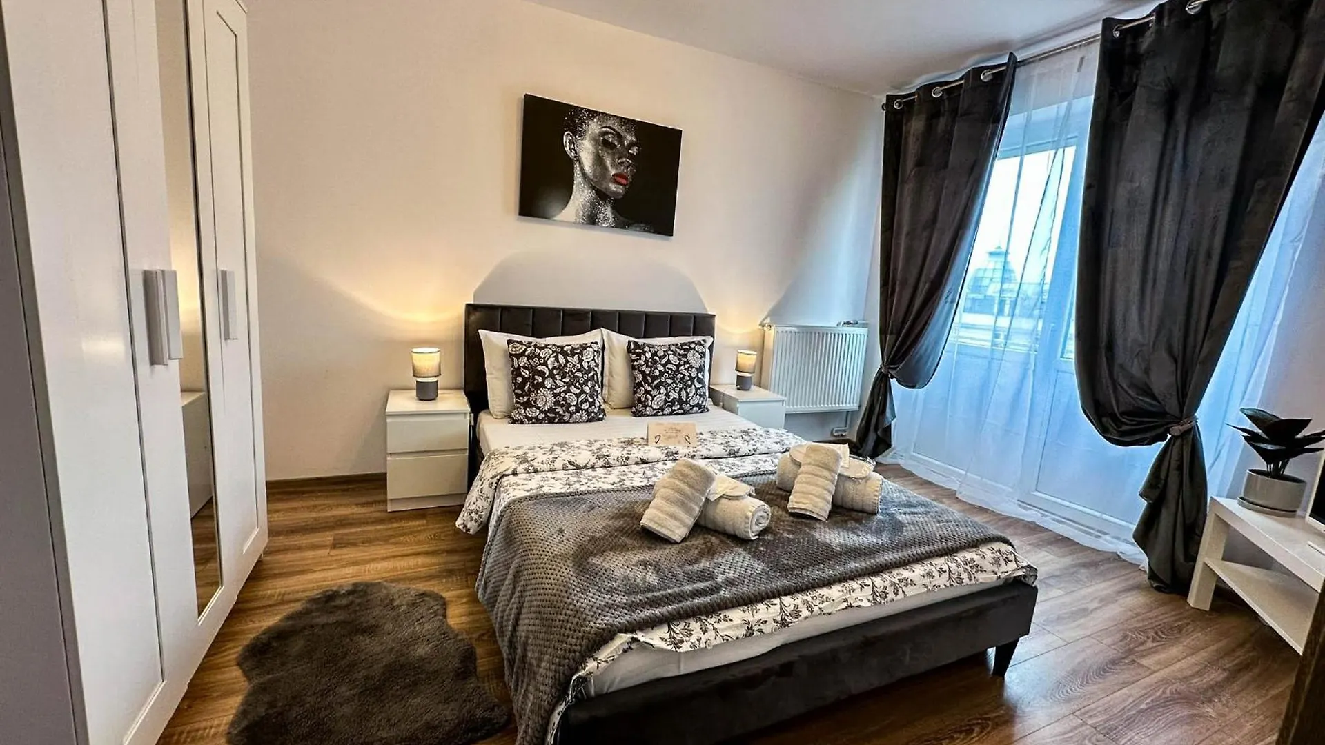 Sunrise Apartments City Center Bucharest