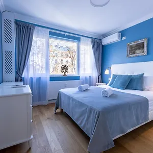 Luxury Cosy Central- Unirii Square/old Town Adela Apartment