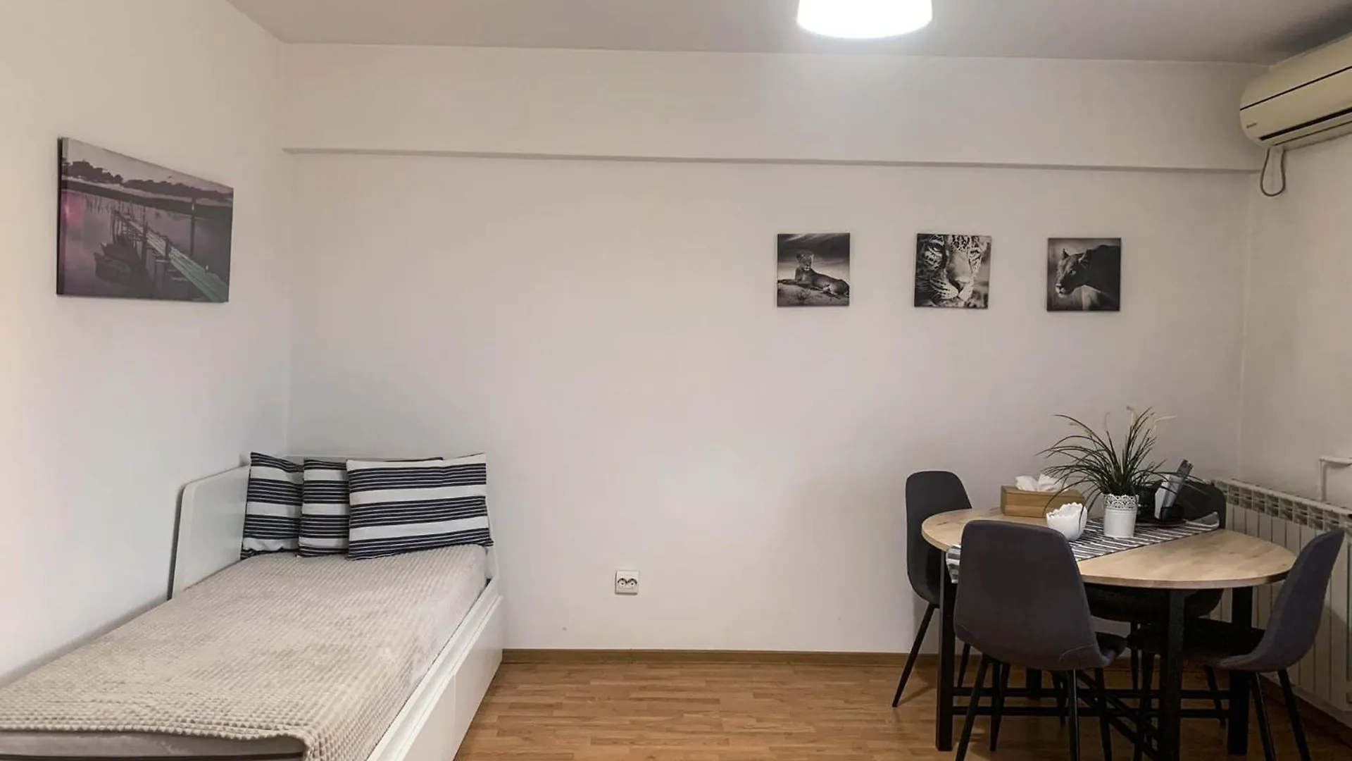 Sunrise Apartments City Center Бухарест 0*,  Румыния