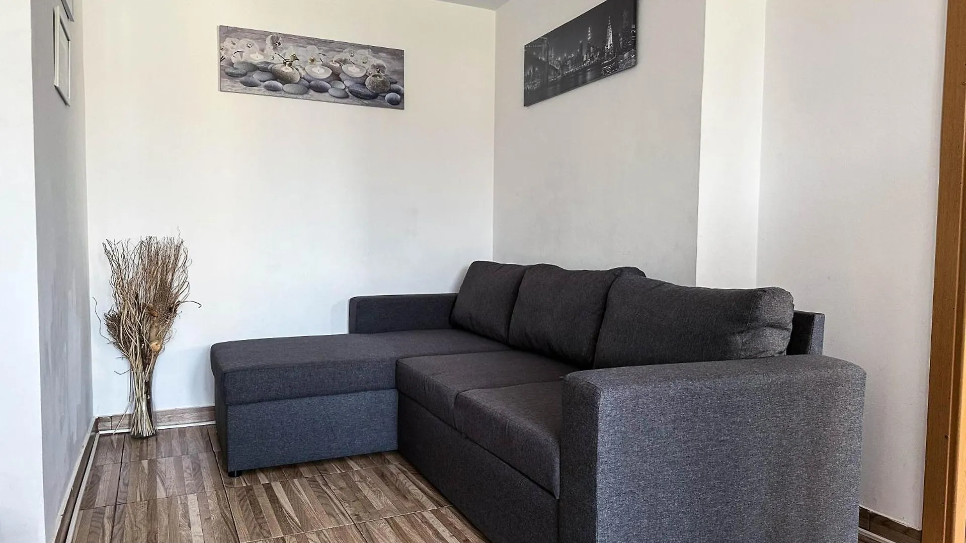 Sunrise Apartments City Center Бухарест Румыния